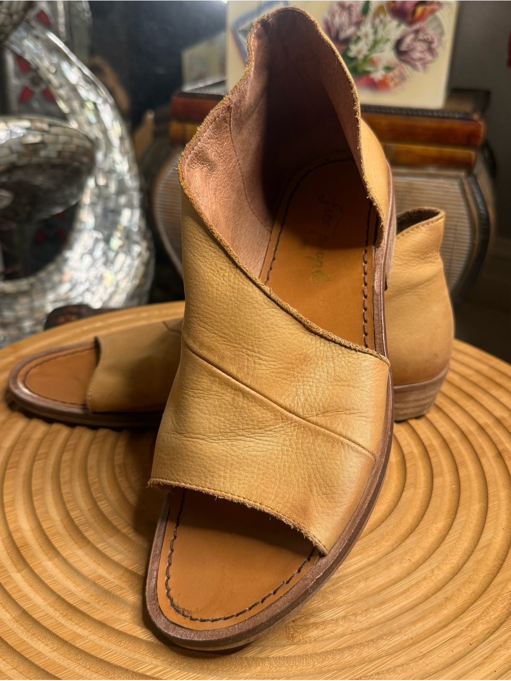 Free People Mont Blanc Flat Slip On Tan Leather Sandals Women's Size 38